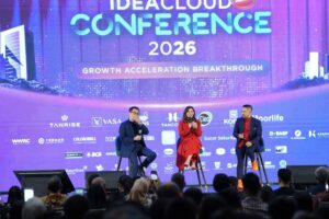 hermanto tanoko pada acara ideacloud conference tancorp